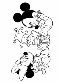 disney-babies-2022-002